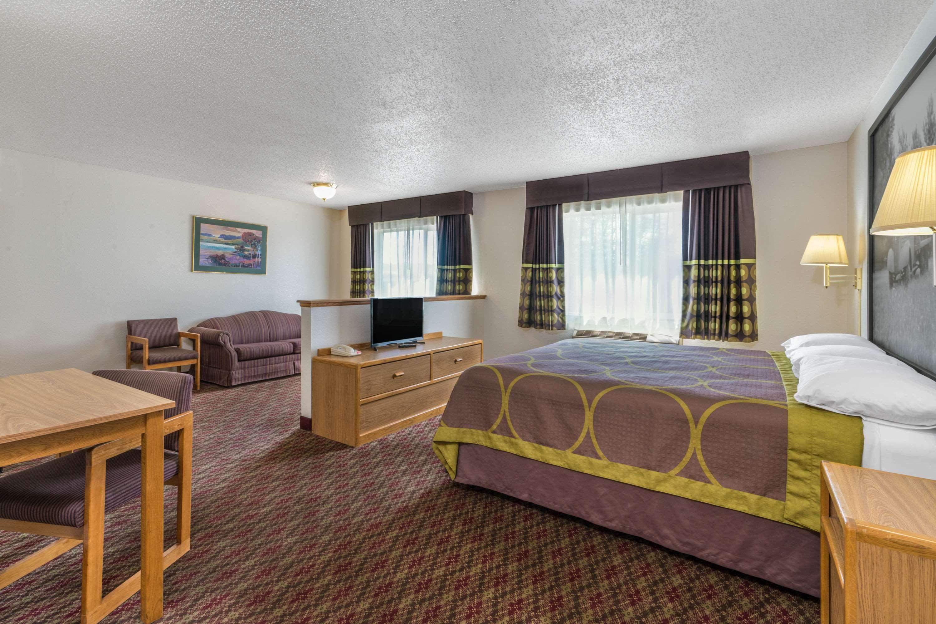 Super 8 By Wyndham Fountain Hotel Kültér fotó