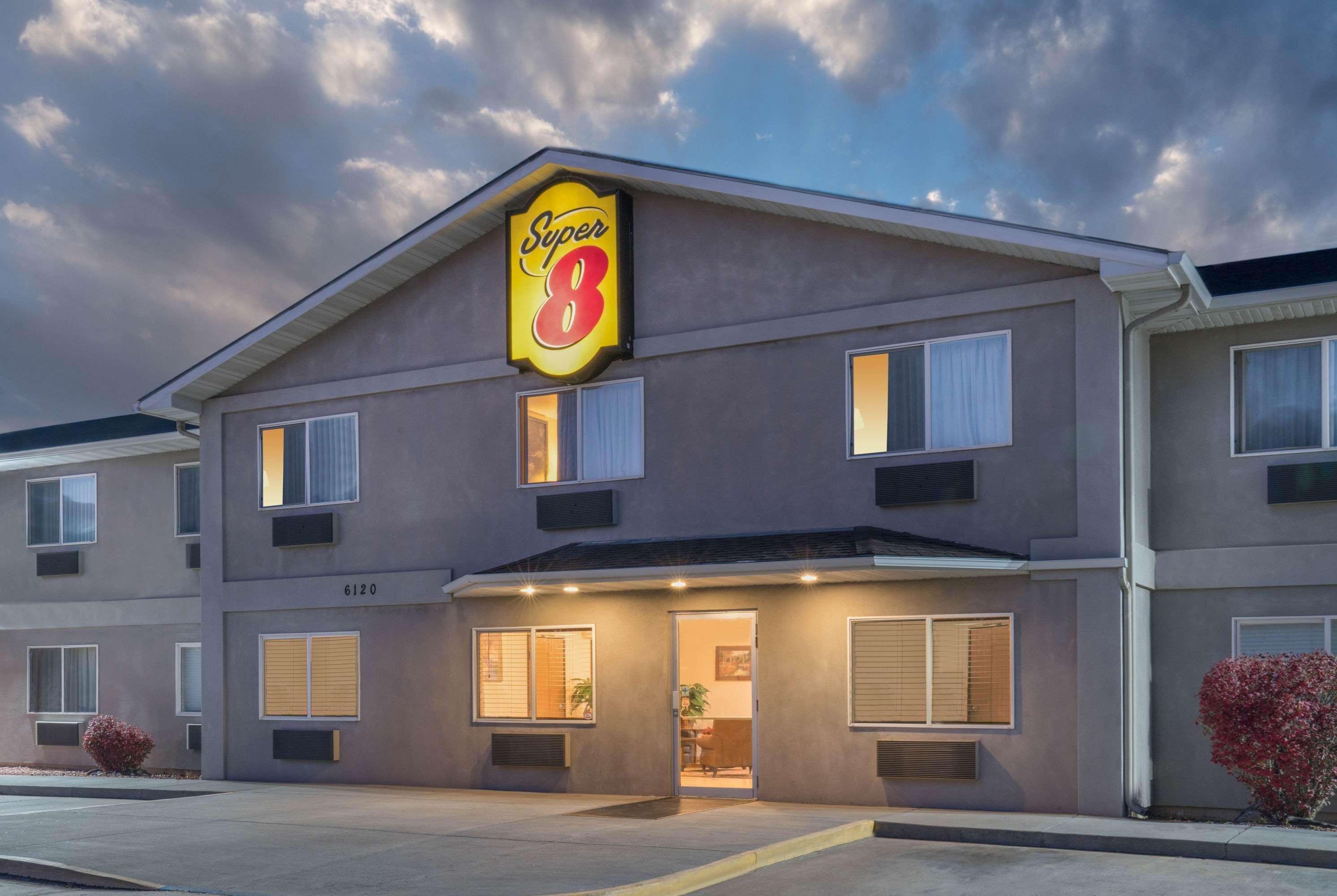 Super 8 By Wyndham Fountain Hotel Kültér fotó